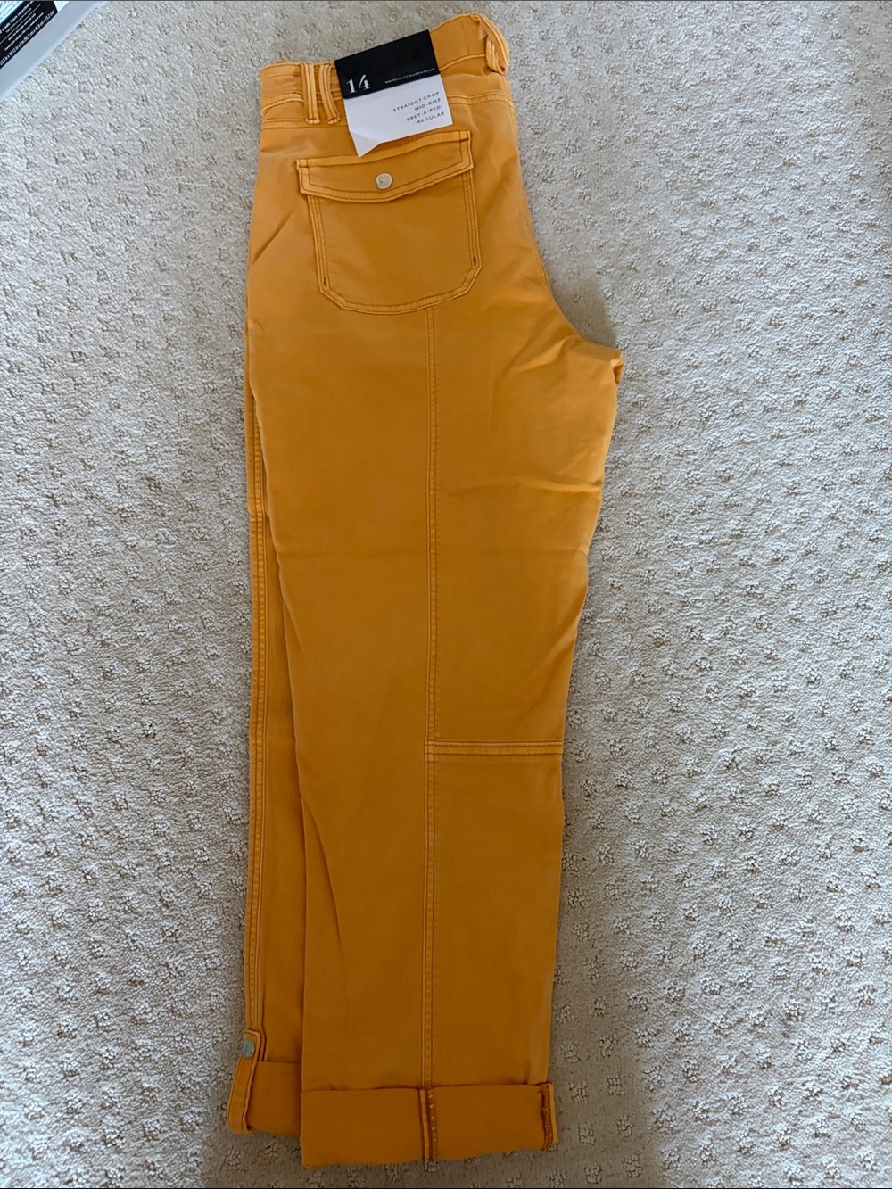 White House Black Market Liquid Gold Pret-A-Pedi Pants
